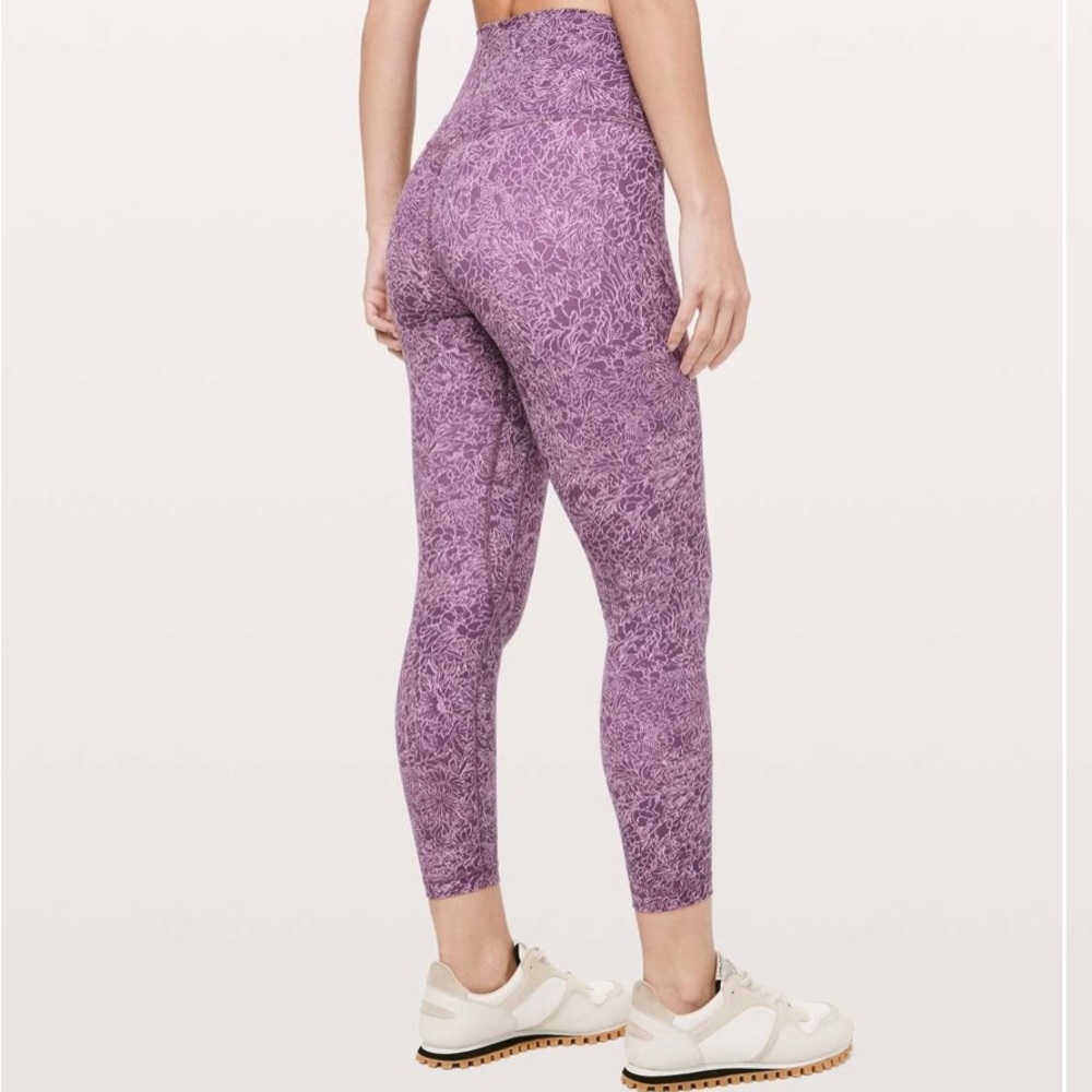 Lululemon 28” align leggings
